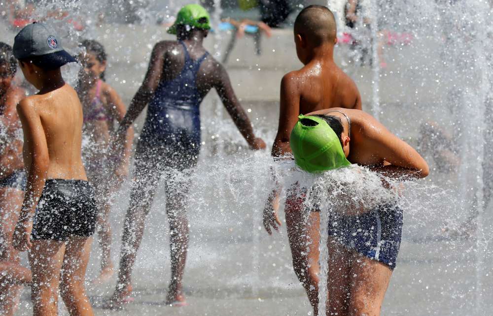 Europe deals with heatwave from Portugal to a Finnish supermarket