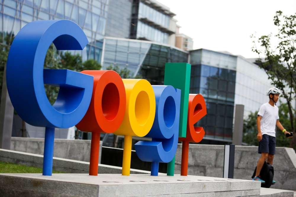 UK foreign minister attacks Google over 