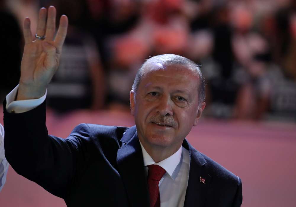 Erdogan says Turkey committed to Russian missile defence deal