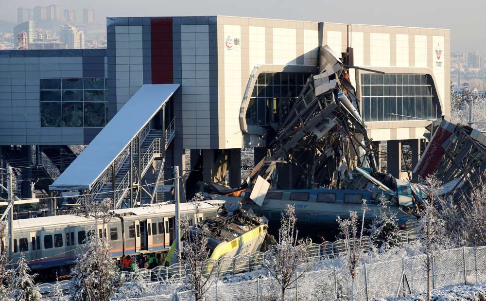 Updated: Turkish train crash in Ankara kills nine