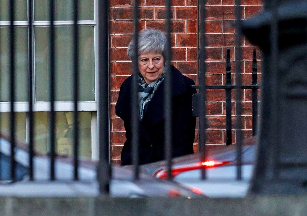 May expects no quick Brexit breakthrough as she seeks EU help