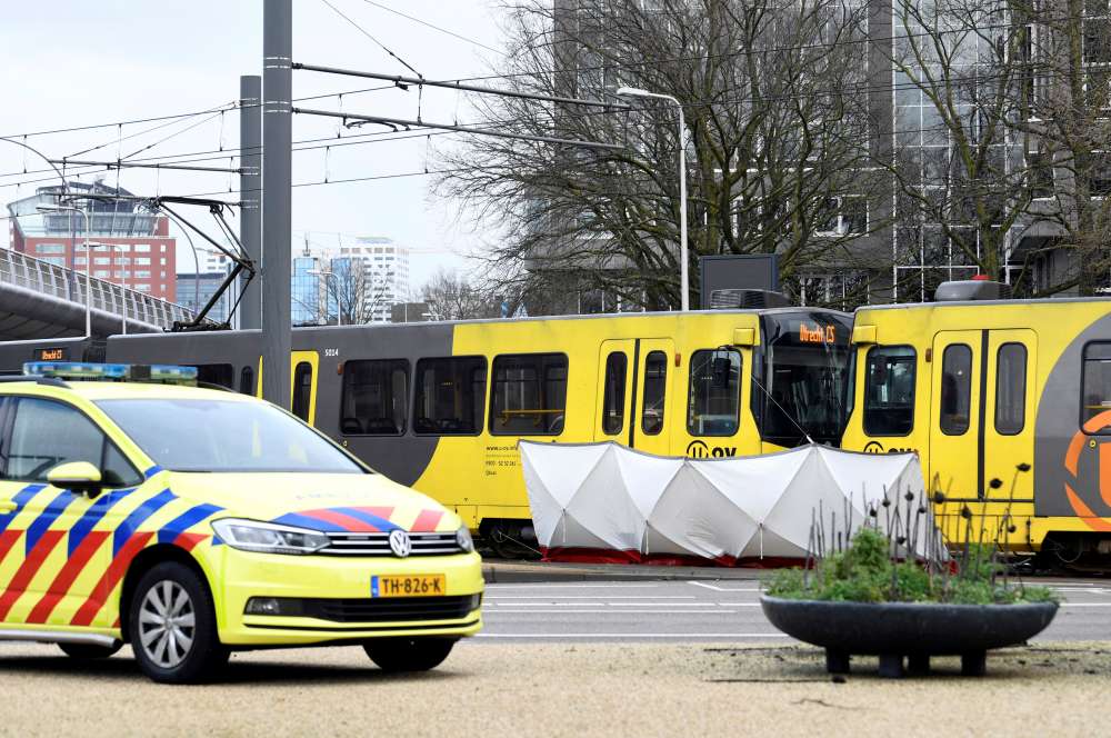 Dutch police hunt for Turkish man after tram shooting