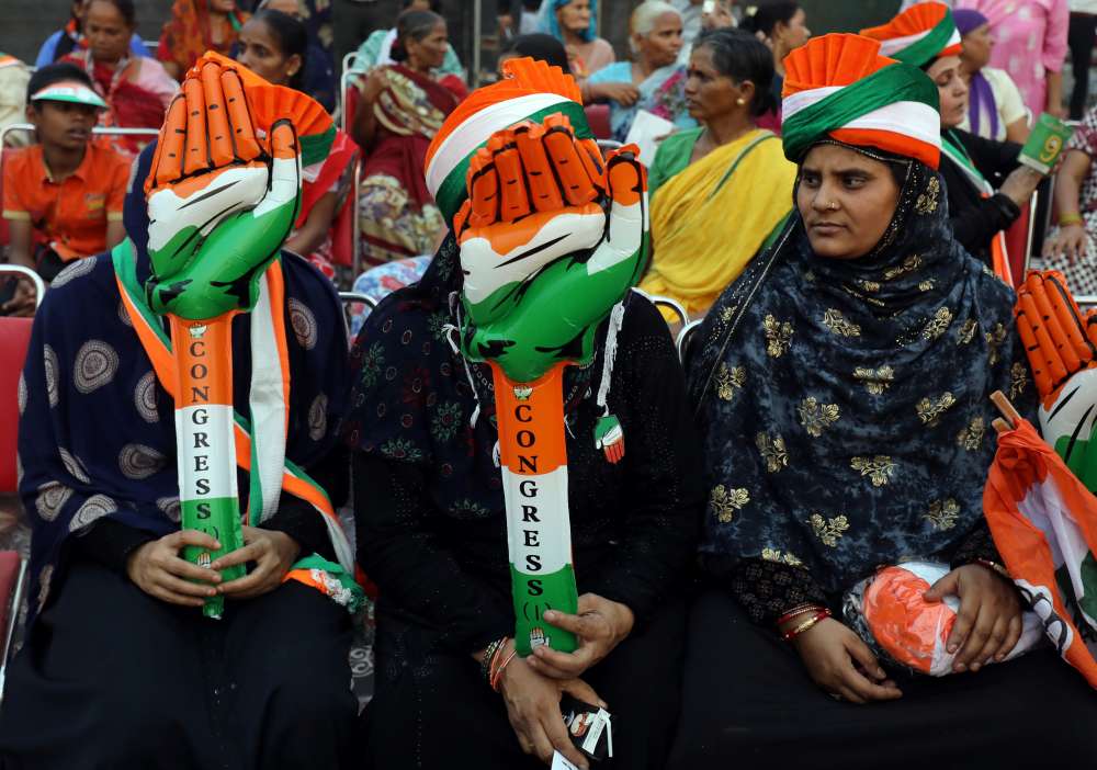 Record number of women set to enter India parliament