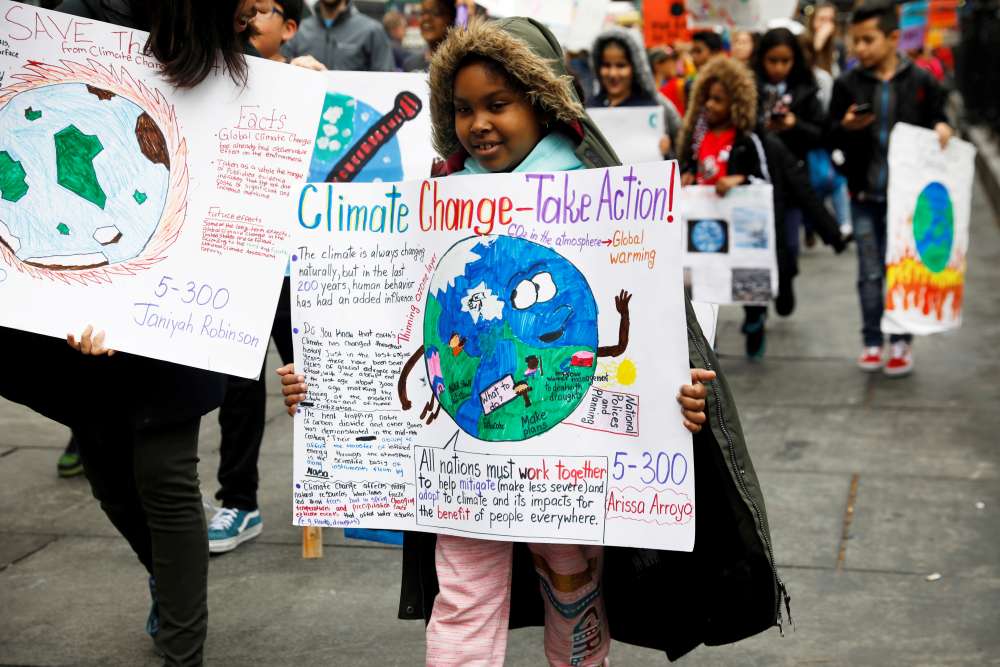 New York lawmakers pass aggressive law to fight climate change