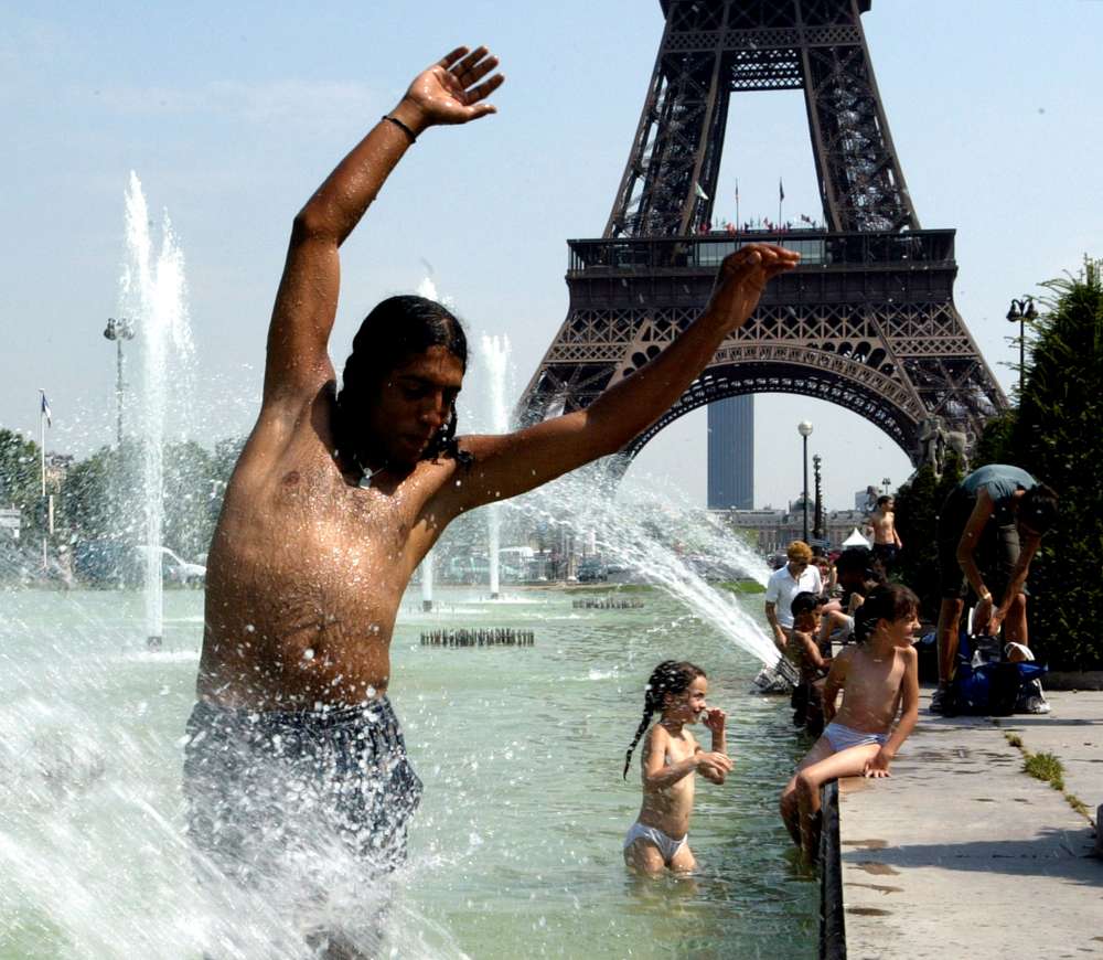 France prepares to swelter in record high June temperatures