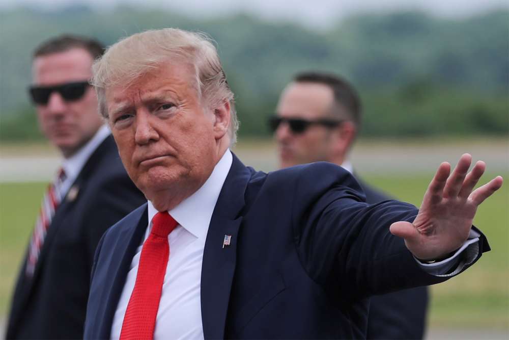 Trump accuses impeachment witness of lying