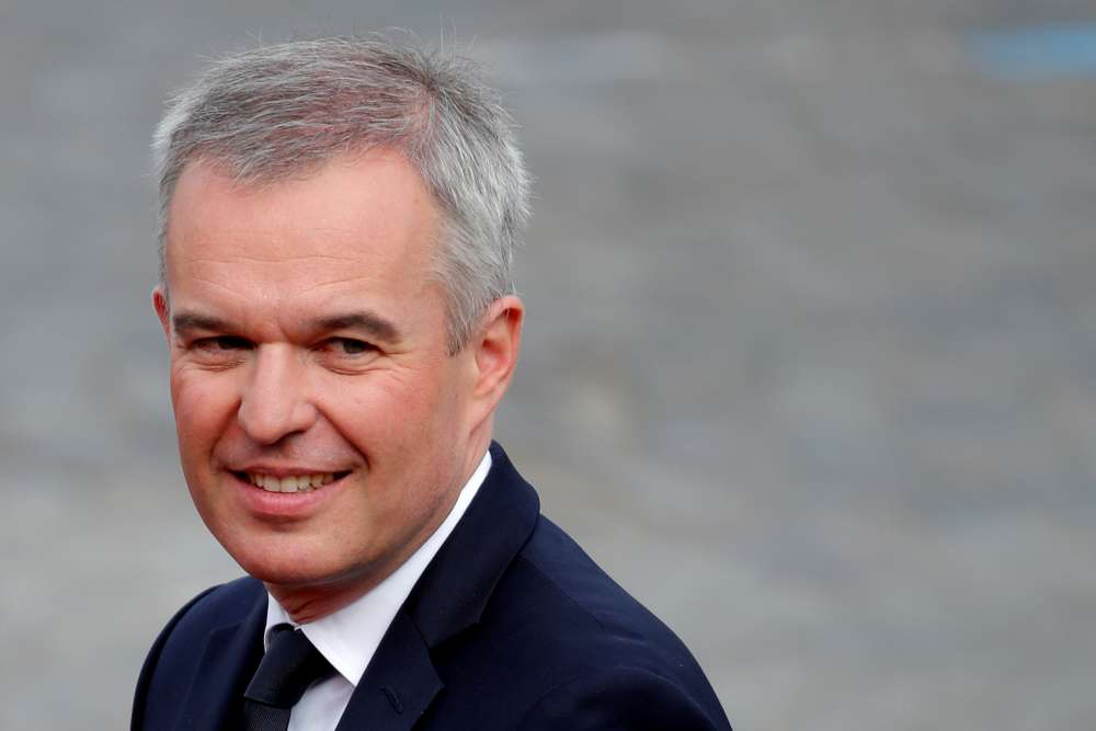 French environment minister quits over private dinners spending criticism