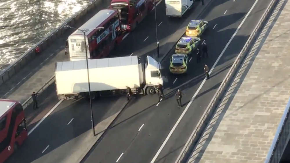 British police shoot man at London Bridge after stabbing - source