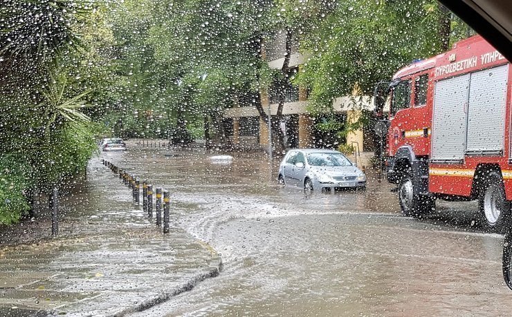 Heavy rain in Nicosia (videos+pictures)