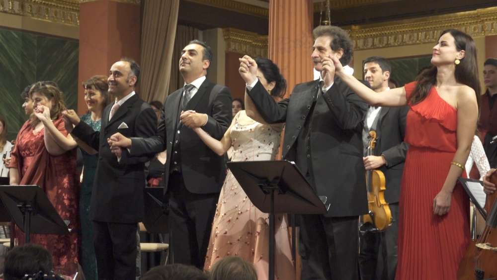 Young Cypriots join established musicians at Vienna event