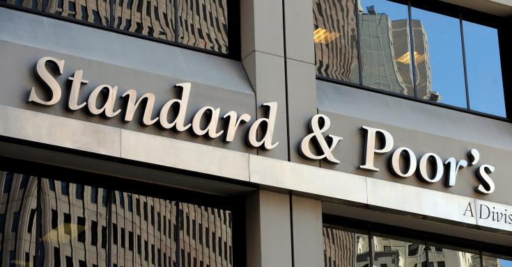 Standard & Poor's lifts Cyprus into investment grade