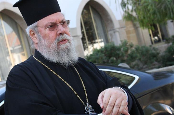 Coronavirus: Archbishop says 10 people maximum in church