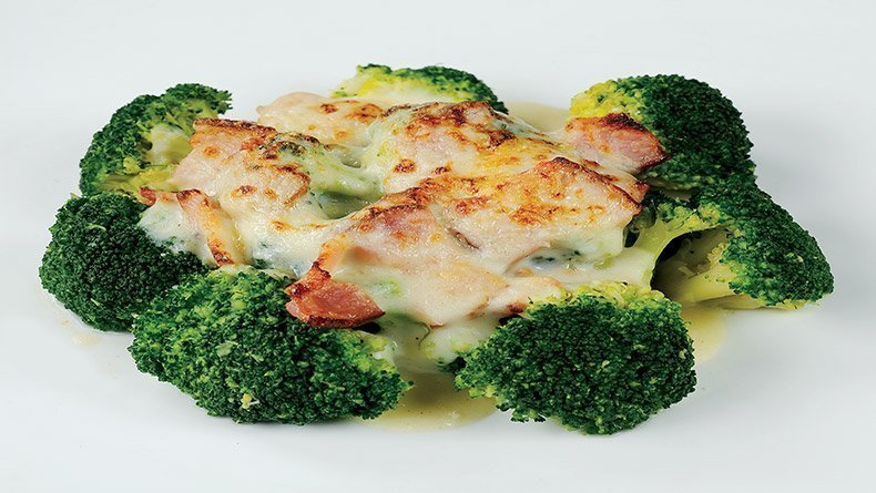Broccoli with bacon and cheese sauce