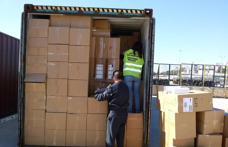 1477 items confiscated from Larnaca shop