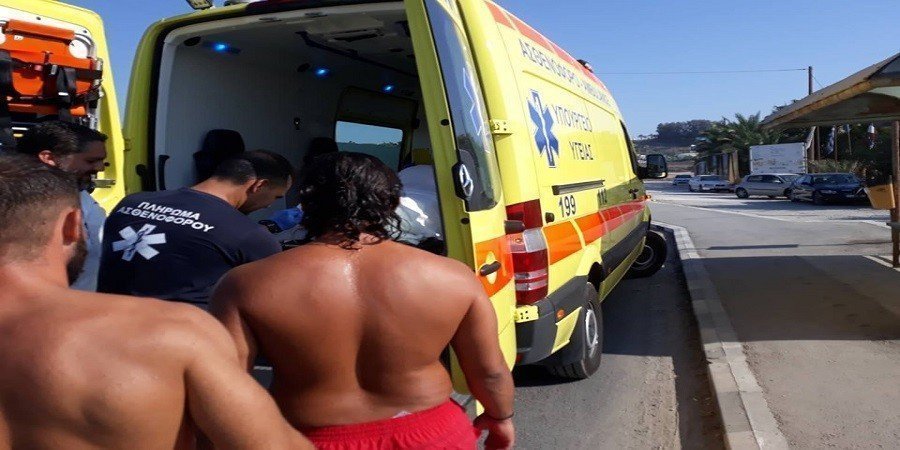 Paphos lifeguards rescue woman from drowning