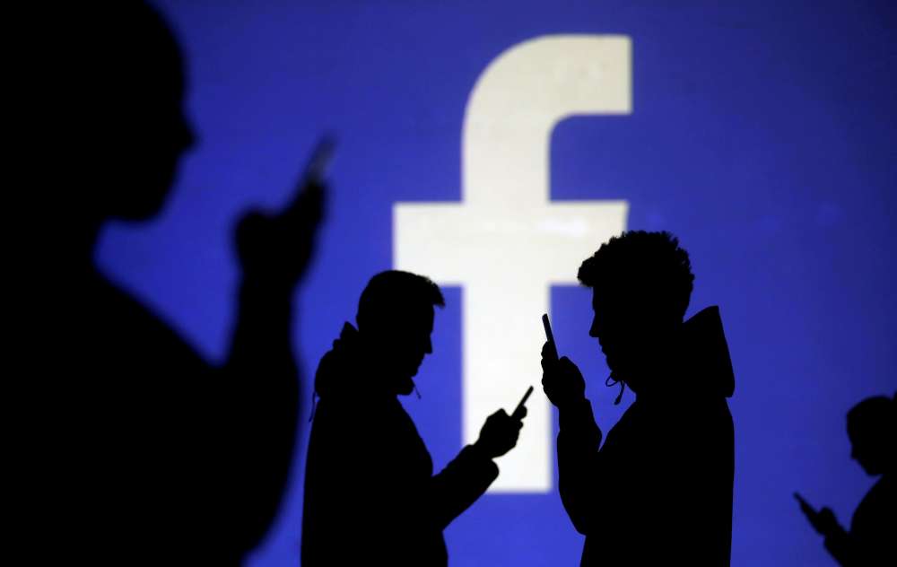 Facebook says preferential data access was with user permission
