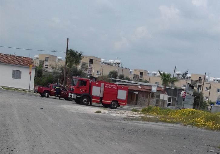 Update: Man who threatened to set himself on fire on Larnaca rooftop persuaded to come down