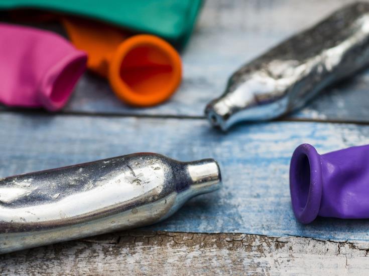 Woman arrested for selling laughing gas in Larnaca