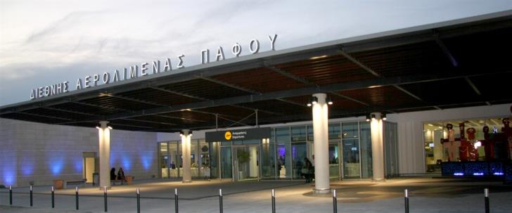 Update: Traveller arrested in Paphos Airport after jumping over fence