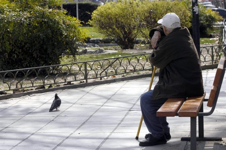 Ηλικιωμένοι στην Κύπρο ανησυχούν για την αποτελεσματικότητα του εμβολίου AstraZeneca