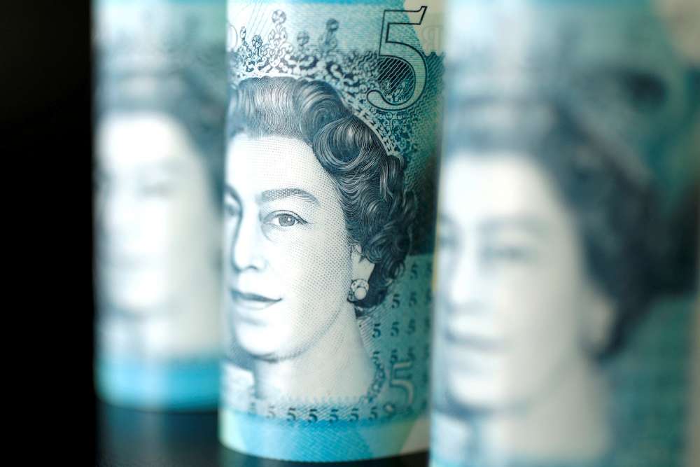 Pound set for biggest weekly rise in a month as no-deal Brexit fears fade