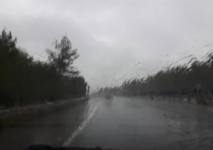 More rain as unsettled weather continues - road update (pictures)
