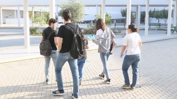 Cyprus 8th in world for percentage of pupils who learn a foreign language