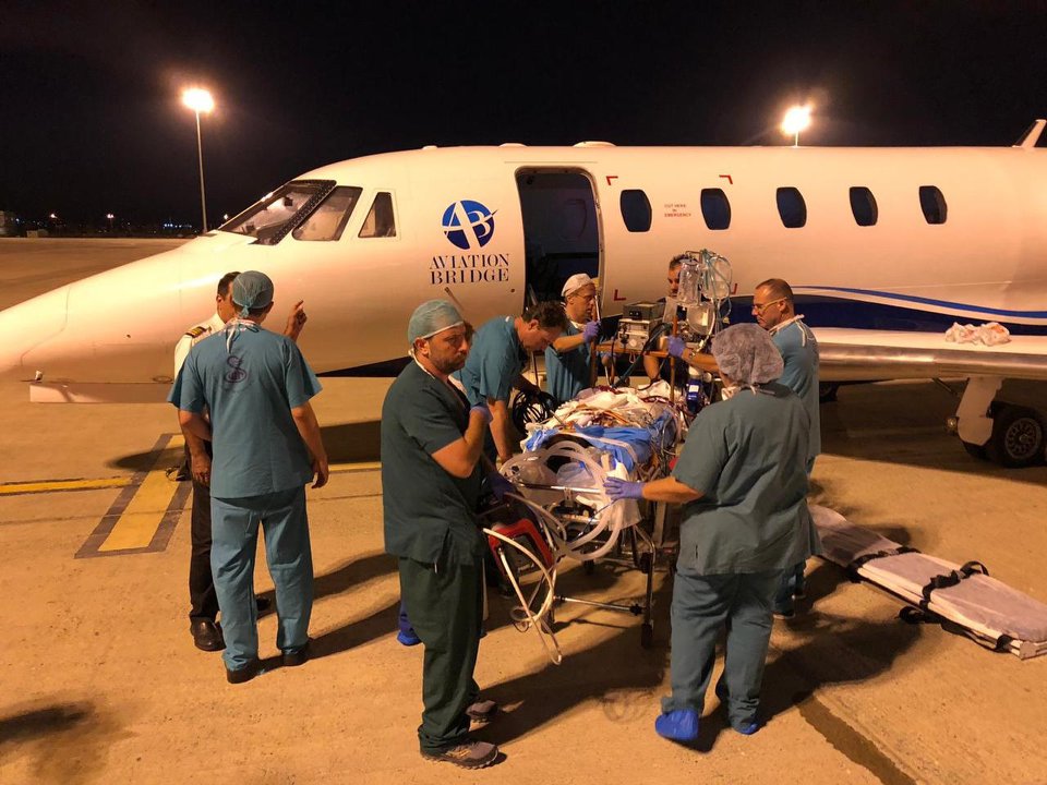 Israeli doctors fly in with specialist equipment to save Cypriot woman