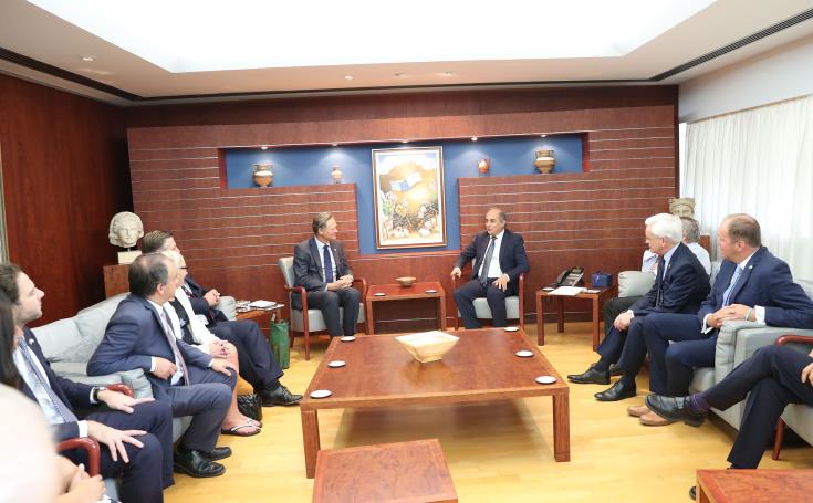 Syllouris discusses Cyprus issue and bilateral relations with Conservative MPs