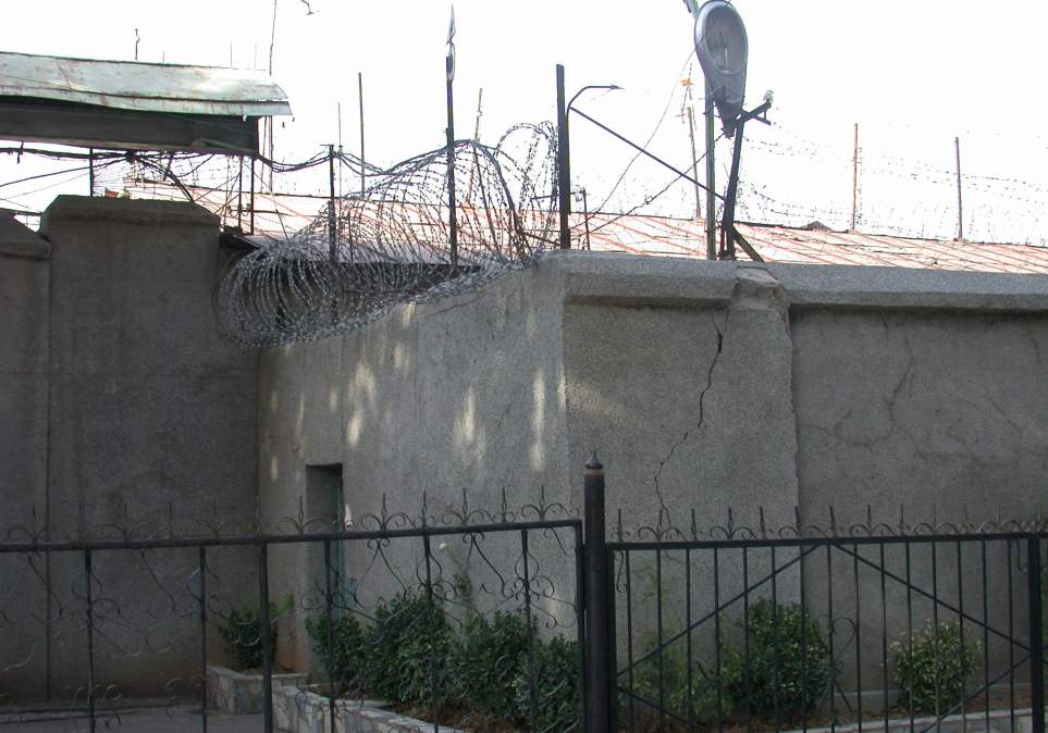 Tajikistan blames Islamic State for prison riot