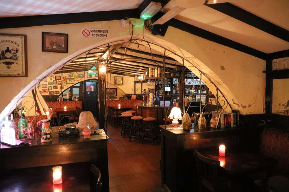 Tudor Inn Bar