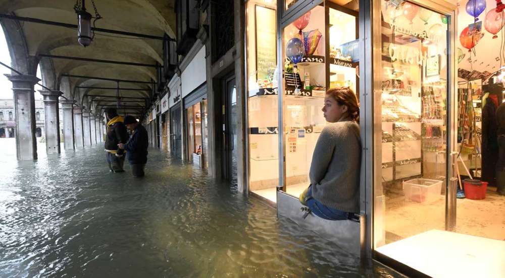 Venice hit by another ferocious high tide