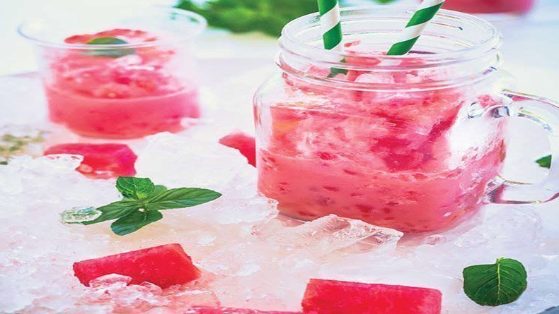 Watermelon and yoghurt smoothies
