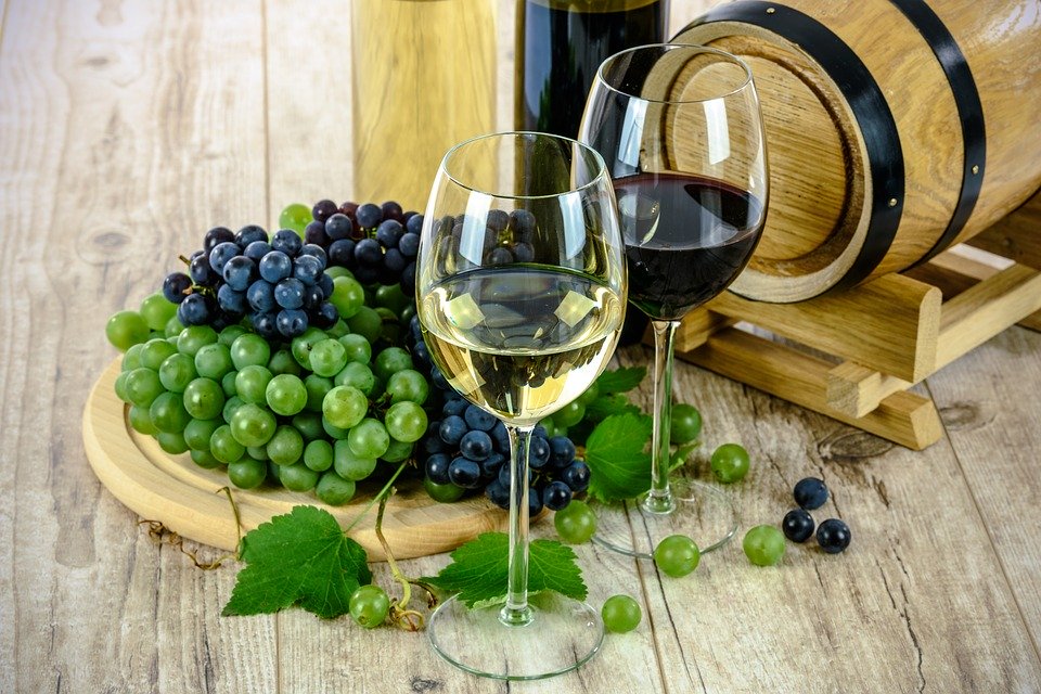Wine, Glass, White, Grapes, Drinks, Alcohol, Barrel