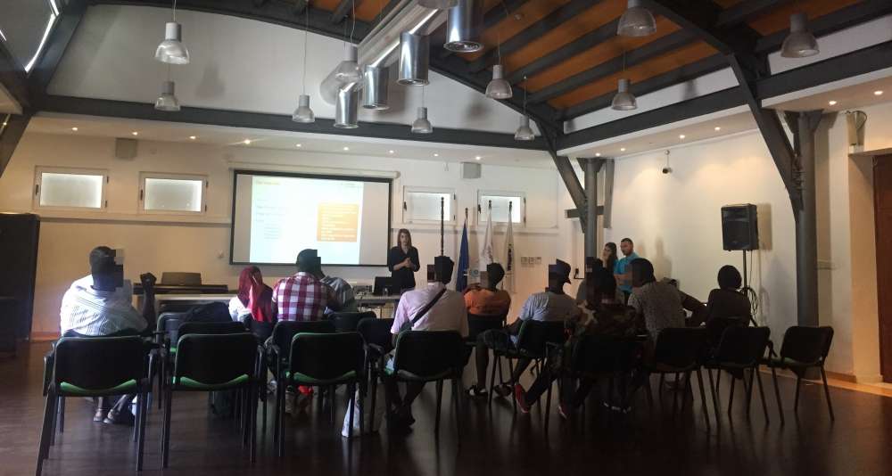 Employment mentorship workshops for refugees by the European University