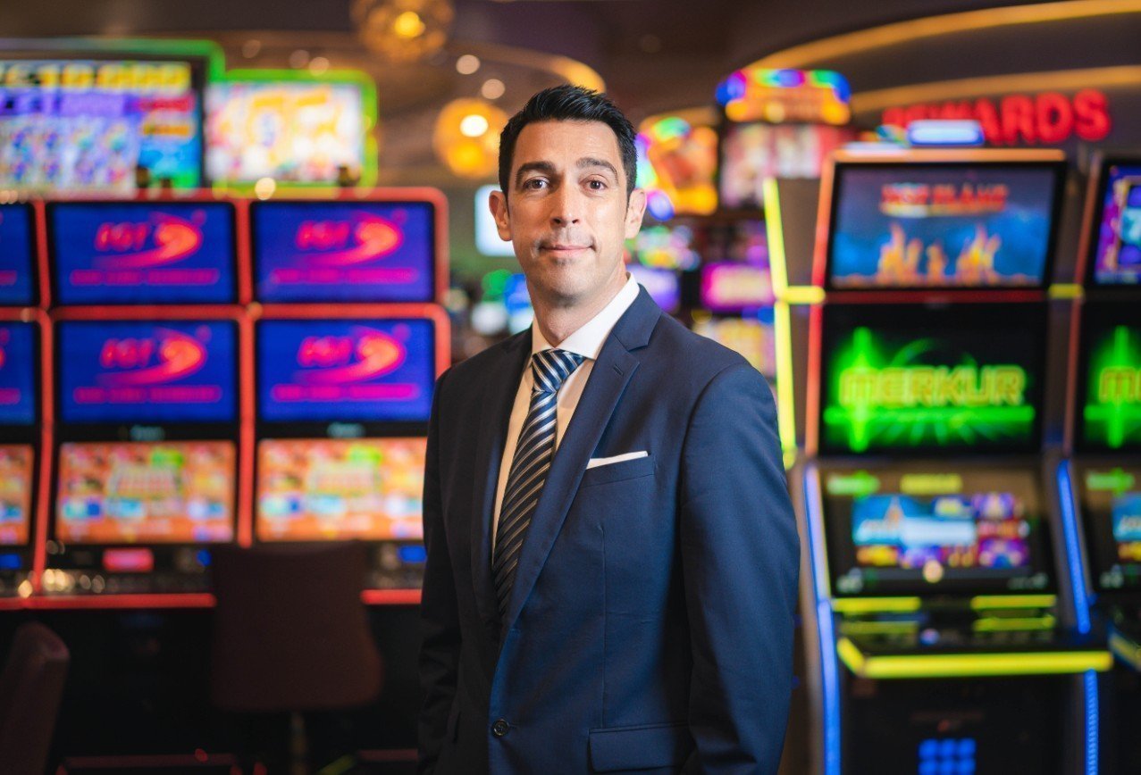 Casino Property General Manager: Job Positions at Casino Clubs: Casino Shift Manager