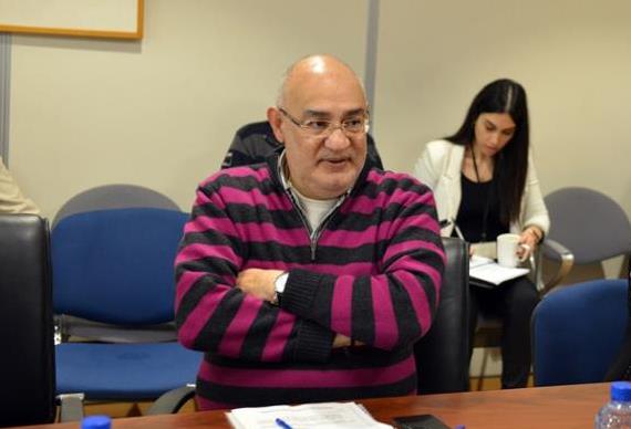 Το Υπουργείο Υγείας ζητά την αναστολή του στεφανιαίου Σοφοκλέους