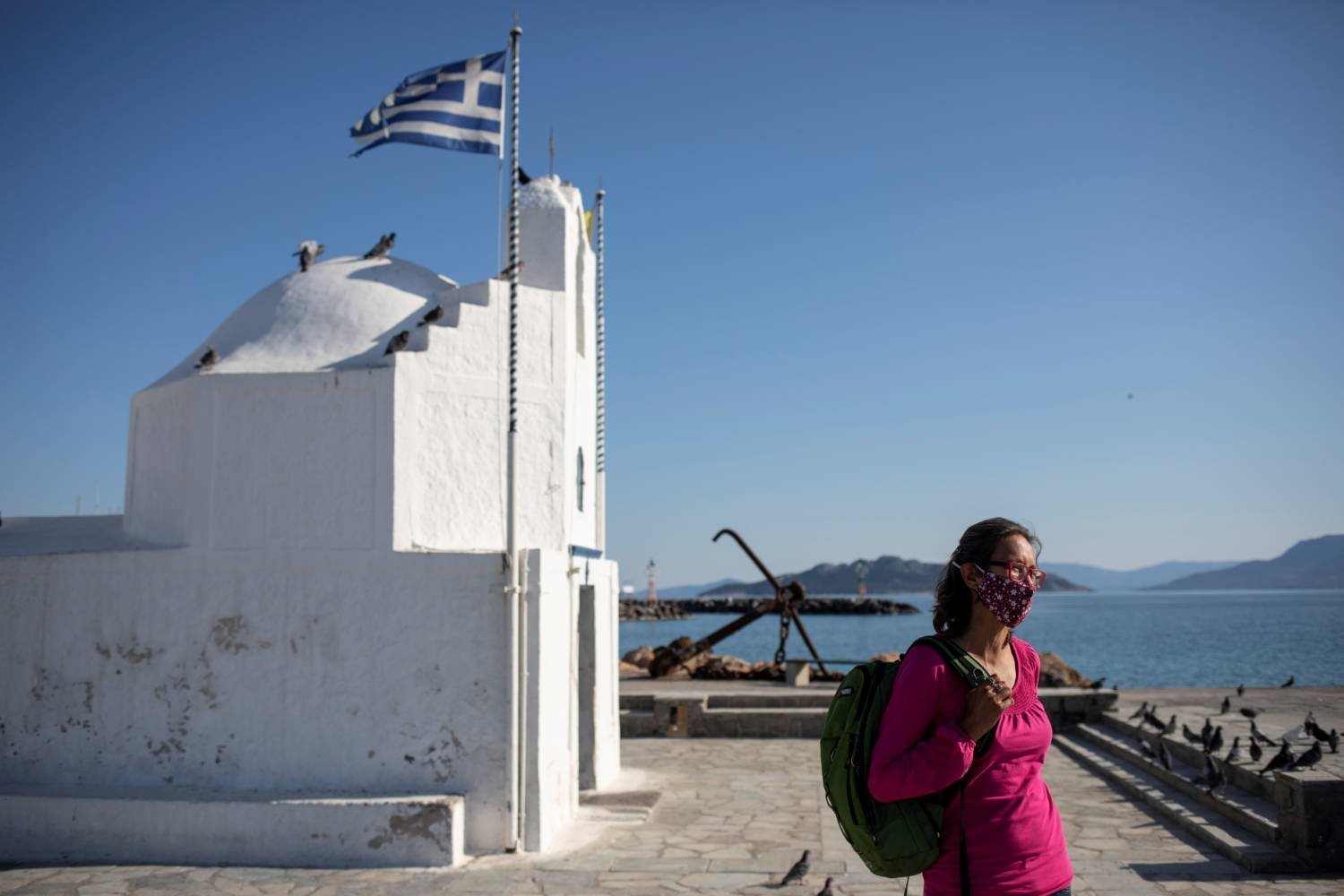 Ήλιος, θάλασσα και κυβερνο-ναυτικά: ο μακρύς δρόμος για τους ψηφιακούς νομάδες της Ελλάδας
