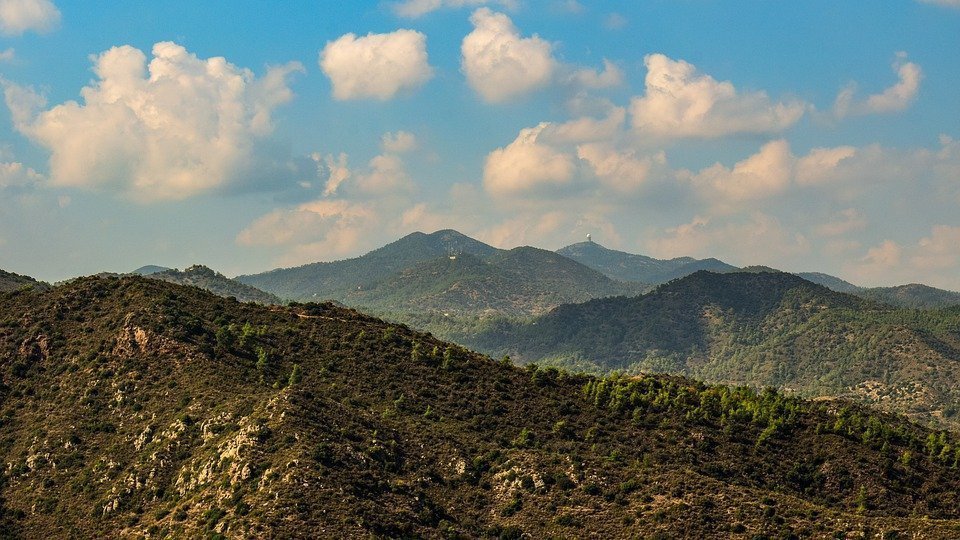 Φυσικά μονοπάτια της Κύπρου.  Μέρος VIII.  Χρυσόβρυση, Δάσος Τροόδους