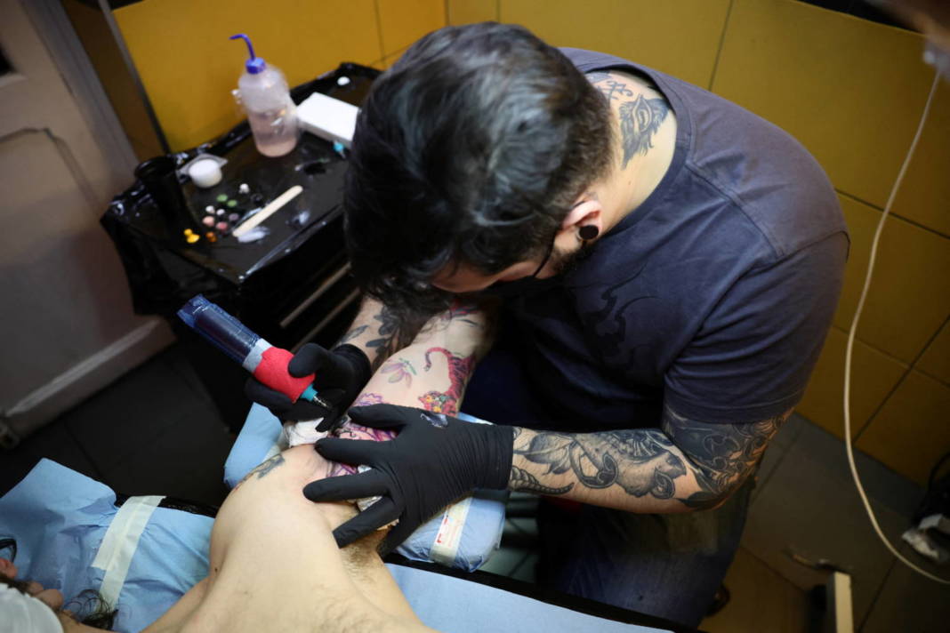 New Eu Restrictions On Coloured Tattoo Inks In France