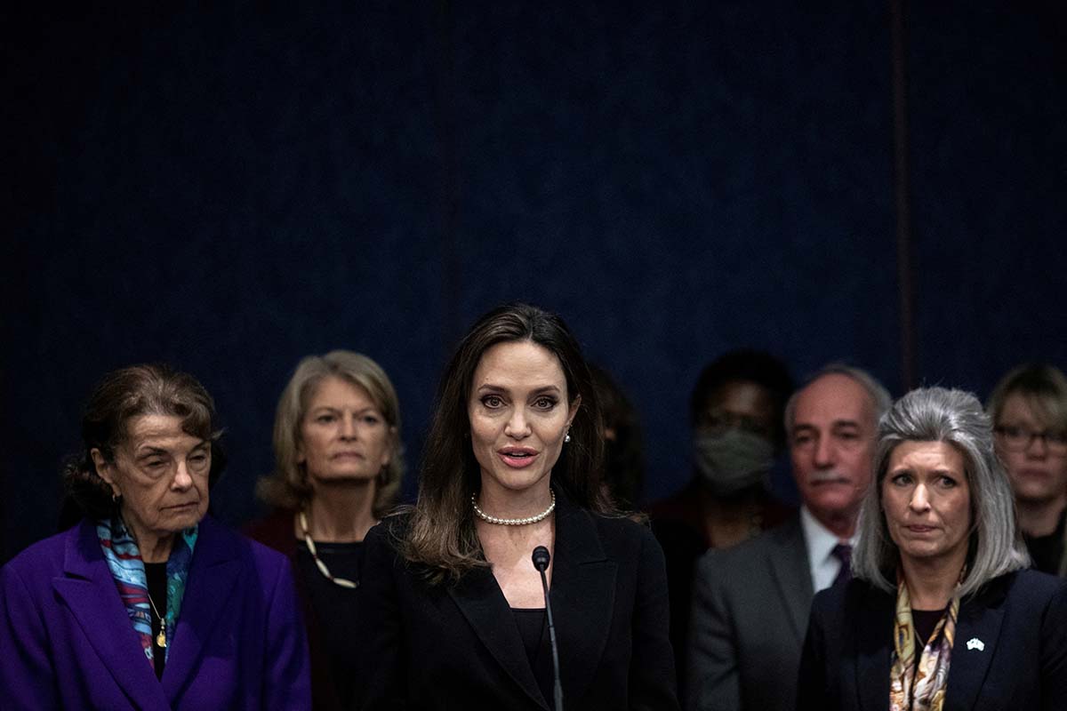 Angelina Jolie At The U.s. Capitol For The Violence Against Women Act In Washington