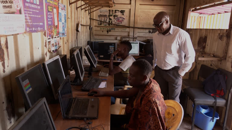 Fast Internet Brings Tech Jobs To Nairobi's Low Income Neighbourhoods