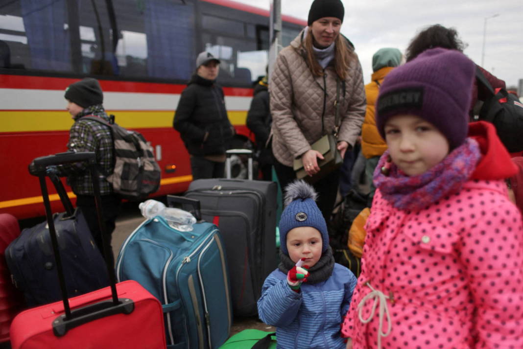 Refugees Fleeing Russia's Invasion Of Ukraine Arrive In Vysne Nemecke