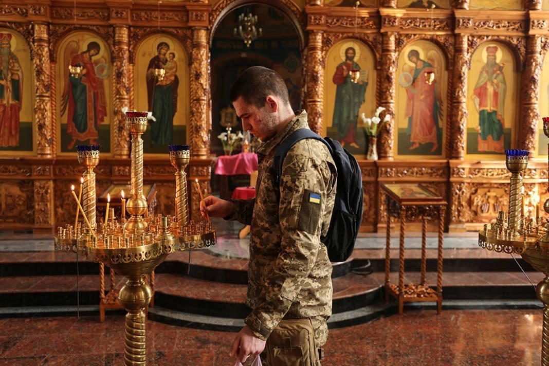Ukrainian Soldiers Pray Inside An Orthodox Church During Easter In Slovyansk, Donetsk Region