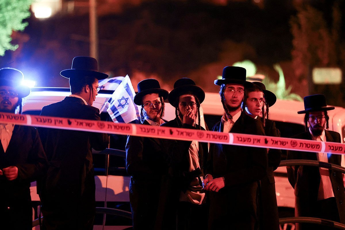 At Least Three People Killed In What Police Suspect Was A Palestinian Attack In Elad