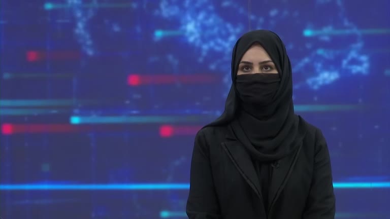 Afghan Female Tv Presenters Cover Faces After New Taliban Rule