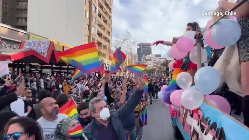 Thousands Celebrate Lgbtq+ Pride Across Latin America
