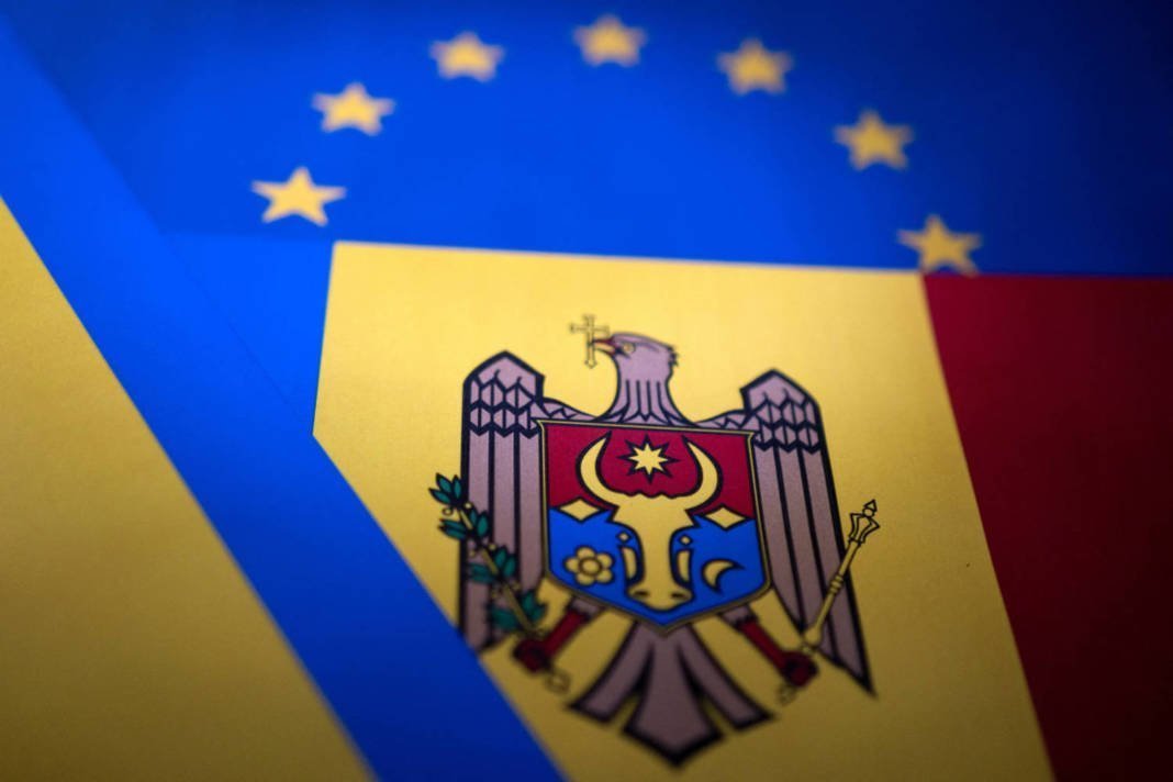 Illustration Shows Eu, Ukraine And Moldova Flags