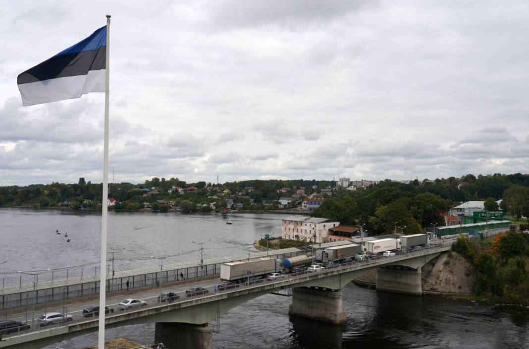 Estonia Stops Russians From Entering With Schengen Issued Visas