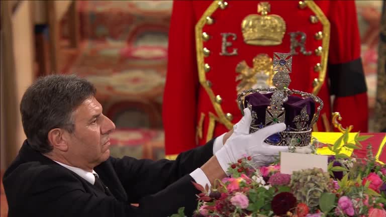 Moment: Queen's Crown Removed From Coffin During Committal Service